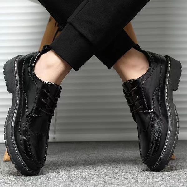 men's shoe increased business leather shoes korean version trend of non-slip leisure small black shoes work444444444
men's shoe increased business leather shoes korean version trend of non-slip leisure small black shoes work444444444