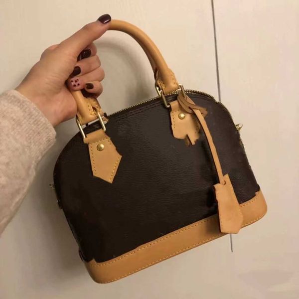 designer luxury women the tote bag fashion versatile handbags shoulder crossbody bags purse tories totes large capacity saddle wallets 7a rq
designer luxury women the tote bag fashion versatile handbags shoulder crossbody bags purse tories totes large capacity saddle wallets 7a rq