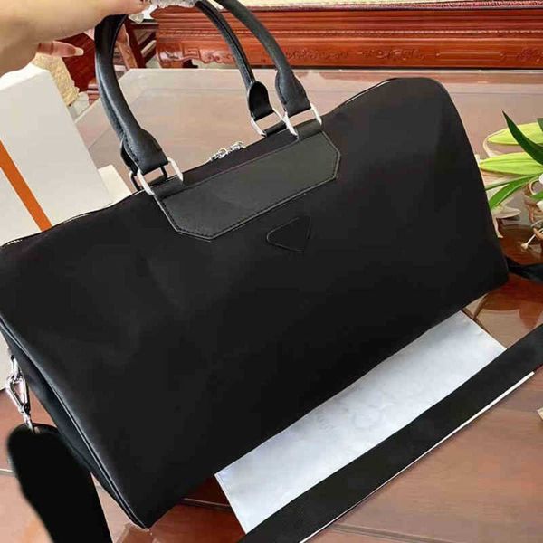 shopping bags travel bag duffle bag women men designer travel luggage ladies classic large capacity laggages handbag 220819
shopping bags travel bag duffle bag women men designer travel luggage ladies classic large capacity laggages handbag 220819