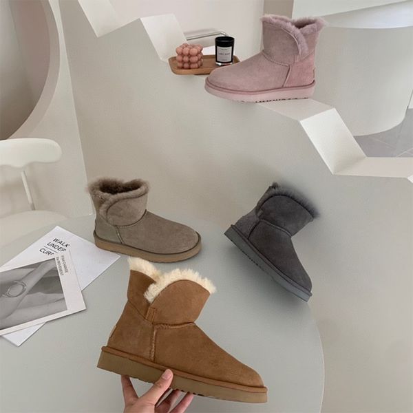 luxury designer boots autumn winter fleece warm snow boots women fashion wedding date daily wear boot, Black
luxury designer boots autumn winter fleece warm snow boots women fashion wedding date daily wear boot, Black