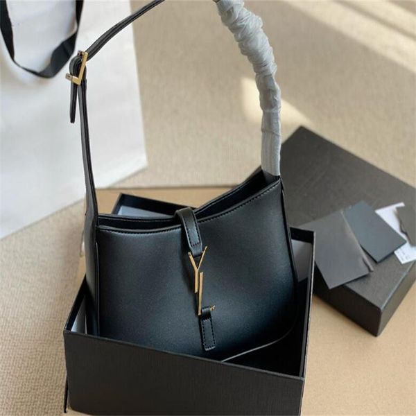 evening bags crossbody bags women genuine leather handbag classic brand underarm hobo cover wallet high capacity shopping shoulder designer
evening bags crossbody bags women genuine leather handbag classic brand underarm hobo cover wallet high capacity shopping shoulder designer