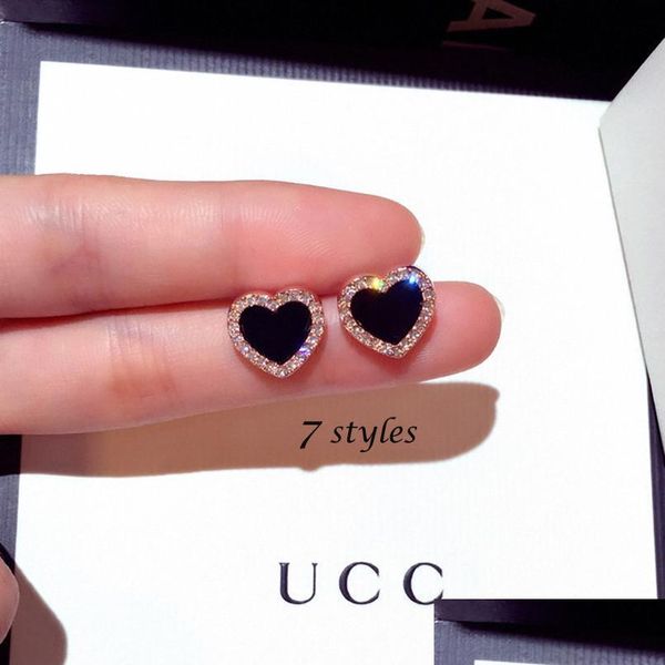 stud 925 sier designer earring womens love heart stud earrings for women girls rose gold classic diamond jewelry black fashion weddi dhjfy, Golden;silver
stud 925 sier designer earring womens love heart stud earrings for women girls rose gold classic diamond jewelry black fashion weddi dhjfy, Golden;silver