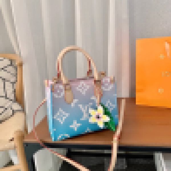 luxury designers handbag tote shoulder clutch bags on the go crossbody shopping bag purses letters flowers floral one handle wallet backpack
luxury designers handbag tote shoulder clutch bags on the go crossbody shopping bag purses letters flowers floral one handle wallet backpack