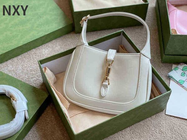 evening bags shoulder bags women handbags designer messenger leather cross body flap clutch tote wallet purse solid hasp luxury designer-han
evening bags shoulder bags women handbags designer messenger leather cross body flap clutch tote wallet purse solid hasp luxury designer-han