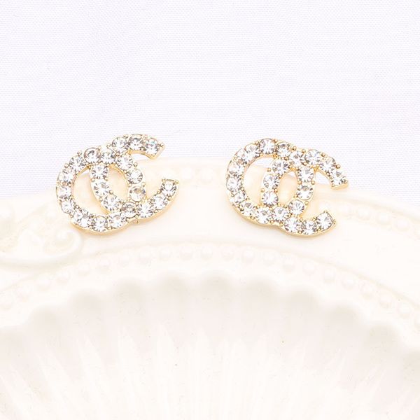 designer earrings jewelry women diamond studs pearl stud new creative letter earring with diamonds and earing fashion cold wind earings 18k, Golden;silver
designer earrings jewelry women diamond studs pearl stud new creative letter earring with diamonds and earing fashion cold wind earings 18k, Golden;silver