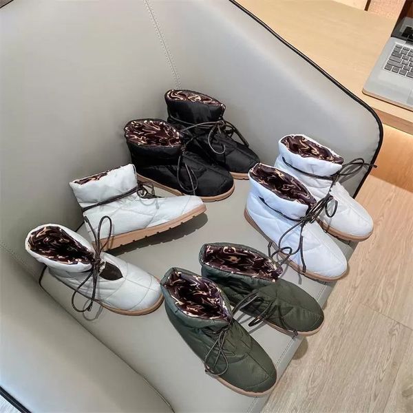 2022 new fashion designer women pillow boots winter ankle boot flowers print lace up shoes waterproof down luxury keep warm cotton snow shoe, Black
2022 new fashion designer women pillow boots winter ankle boot flowers print lace up shoes waterproof down luxury keep warm cotton snow shoe, Black