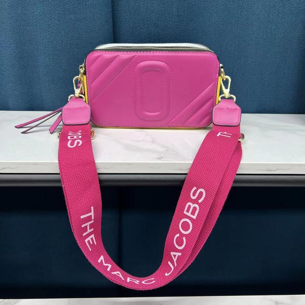 wallets designer bags 2022 women s fashion simple wide shoulder strap m color matching small square j crossbody camera bags, Red;black
wallets designer bags 2022 women s fashion simple wide shoulder strap m color matching small square j crossbody camera bags, Red;black