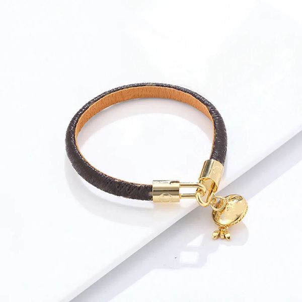jewelry bracelet letter v chain designer plaid leather rope luxury gold and silver buckle bead couples bracelet official website the same st, Black
jewelry bracelet letter v chain designer plaid leather rope luxury gold and silver buckle bead couples bracelet official website the same st, Black
