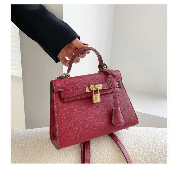 designer bags women's 2023 new bag simple handbag second generation kelys with lock single shoulder oblique straddle 09go
designer bags women's 2023 new bag simple handbag second generation kelys with lock single shoulder oblique straddle 09go