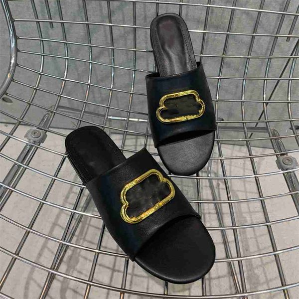 fashion men slippers balencaigaity women summer flat bottomed lettered leather casual sandals -01--07, Black
fashion men slippers balencaigaity women summer flat bottomed lettered leather casual sandals -01--07, Black