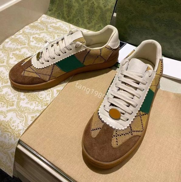2022 new fashion designer shoes white casual luxury leather lace-up sneaker brown classic 100% woman women letters lady flat size large 35-4, Black
2022 new fashion designer shoes white casual luxury leather lace-up sneaker brown classic 100% woman women letters lady flat size large 35-4, Black