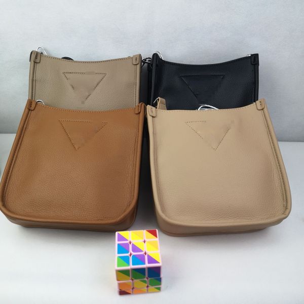 fashion luxurys designers bags shoulder bag crossbody wallets lady classic handbags tote purses totes women shopping cross body totes
fashion luxurys designers bags shoulder bag crossbody wallets lady classic handbags tote purses totes women shopping cross body totes