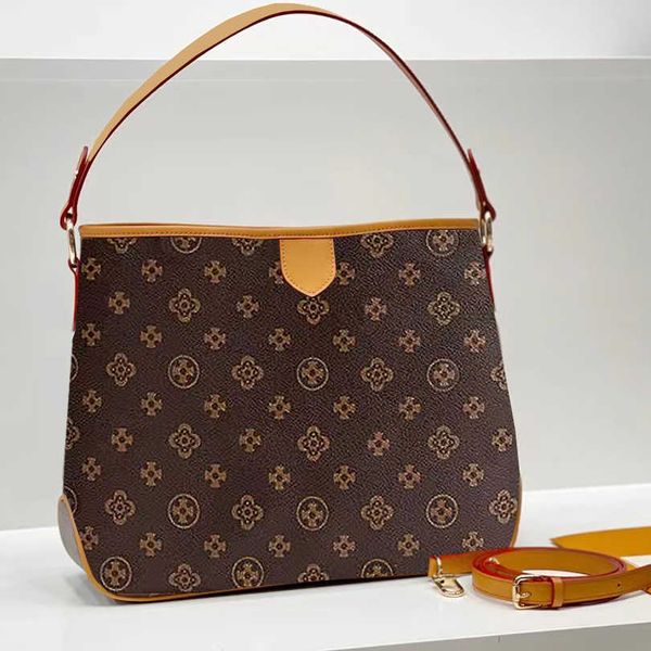 luxurys designers bags high-capacity handbag women messenger bag classic brown flower fashion travel shopping handbags versatile mommybge0, Red;black
luxurys designers bags high-capacity handbag women messenger bag classic brown flower fashion travel shopping handbags versatile mommybge0, Red;black
