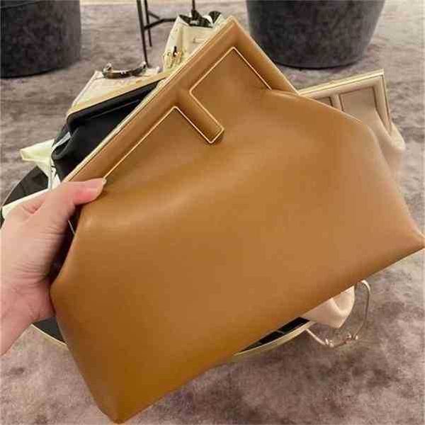 designer first handbags handbag women bag series metal wrapped dinner single shoulder messenger ll sy5w
designer first handbags handbag women bag series metal wrapped dinner single shoulder messenger ll sy5w