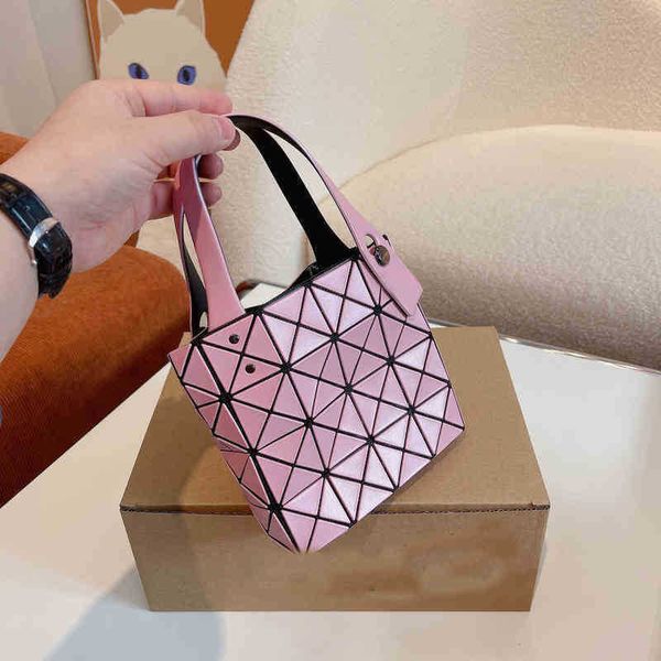 evening bag tote handbag bao bag women fashion geometry mini messenger plain folding crossbody clutch female sweet lady walltes 220412
evening bag tote handbag bao bag women fashion geometry mini messenger plain folding crossbody clutch female sweet lady walltes 220412