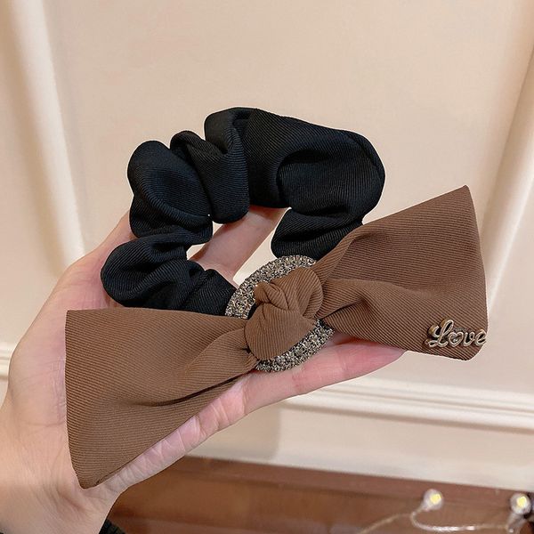 bow pony tails holder letter love intersperse lots rhinestone ellipse pendant charm hair rope br043-2, Golden;silver
bow pony tails holder letter love intersperse lots rhinestone ellipse pendant charm hair rope br043-2, Golden;silver