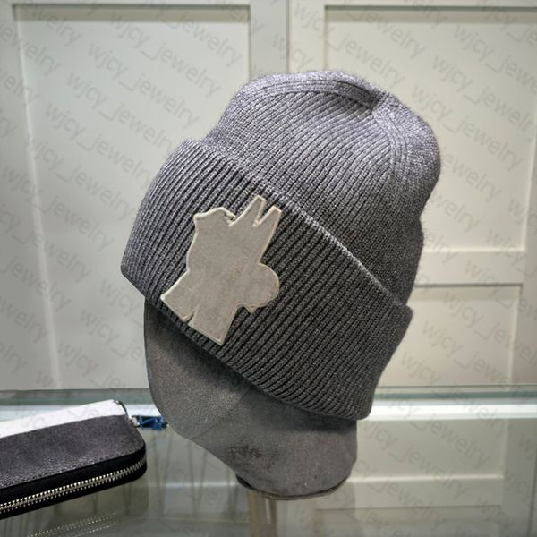 designer winter knitted hat warm skull caps wool beanie cap for man woman 6 color hats, Blue;gray
designer winter knitted hat warm skull caps wool beanie cap for man woman 6 color hats, Blue;gray