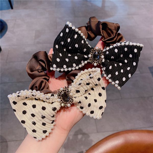 luxurious wave point hair rope pony tails holder lots pearl side rhinestone square pendant pop jewelry br043-2, Golden;silver
luxurious wave point hair rope pony tails holder lots pearl side rhinestone square pendant pop jewelry br043-2, Golden;silver