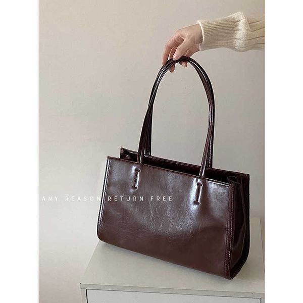 korean early autumn high-capacity shoulder bag tote versatile student class bag fashion leisure commuter, Silver
korean early autumn high-capacity shoulder bag tote versatile student class bag fashion leisure commuter, Silver