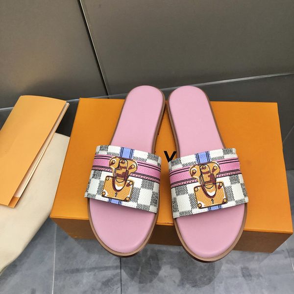 2022designer slippers luxury slides sandals beach slide slippers indoor shoes men summer rubber fashion scuffs new r size 35-42, Black
2022designer slippers luxury slides sandals beach slide slippers indoor shoes men summer rubber fashion scuffs new r size 35-42, Black