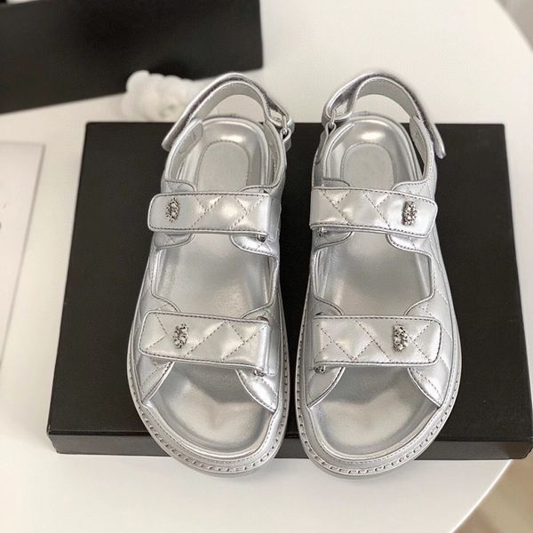 luxury slipper designer sandal italy brand slides women slippers flat bottom flip flop sneakers boots casual shoe by 9 s77 006, Black
luxury slipper designer sandal italy brand slides women slippers flat bottom flip flop sneakers boots casual shoe by 9 s77 006, Black
