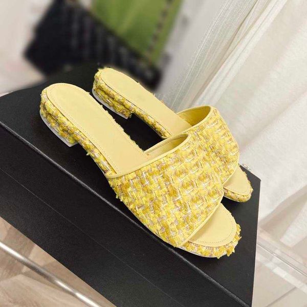 2022 slippers sandals slides small fragrant wind flip-flops for women with matching color tweed and leather matching colors slipper with, Black
2022 slippers sandals slides small fragrant wind flip-flops for women with matching color tweed and leather matching colors slipper with, Black