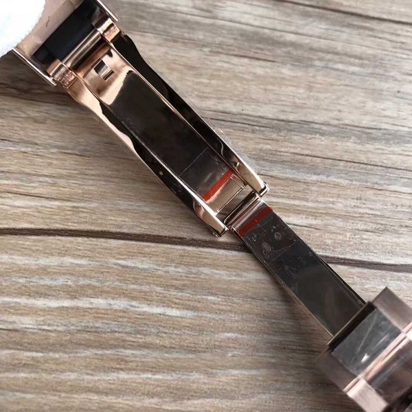 wristwatches wristwatches digner rose gold black dial two-way rotating rubber strap automatic mechanical men's stainls, Slivery;brown
wristwatches wristwatches digner rose gold black dial two-way rotating rubber strap automatic mechanical men's stainls, Slivery;brown