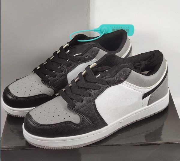 fashion 1s low cut sneaker shoes for designer men women leather casual trainers outdoor comfortable wear-resisting skateboard shoes 36-44, Black
fashion 1s low cut sneaker shoes for designer men women leather casual trainers outdoor comfortable wear-resisting skateboard shoes 36-44, Black