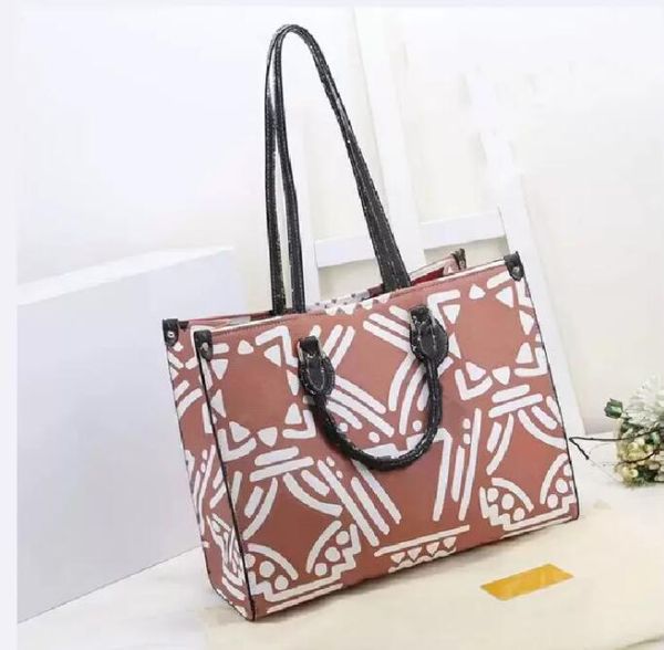 fashion bags totes crafty onthego gm women luxurys designers leather handbag messenger crossbody shoulder bag luxurys wallet backpack briefc
fashion bags totes crafty onthego gm women luxurys designers leather handbag messenger crossbody shoulder bag luxurys wallet backpack briefc