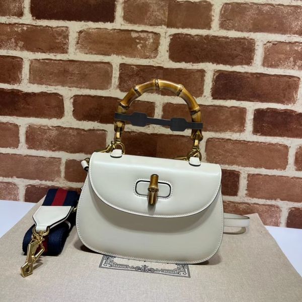 bamboo bags luxury designer brand fashion shoulder handbags highquality women totes chains phone bag wallet cross body metallic vintage temp
bamboo bags luxury designer brand fashion shoulder handbags highquality women totes chains phone bag wallet cross body metallic vintage temp