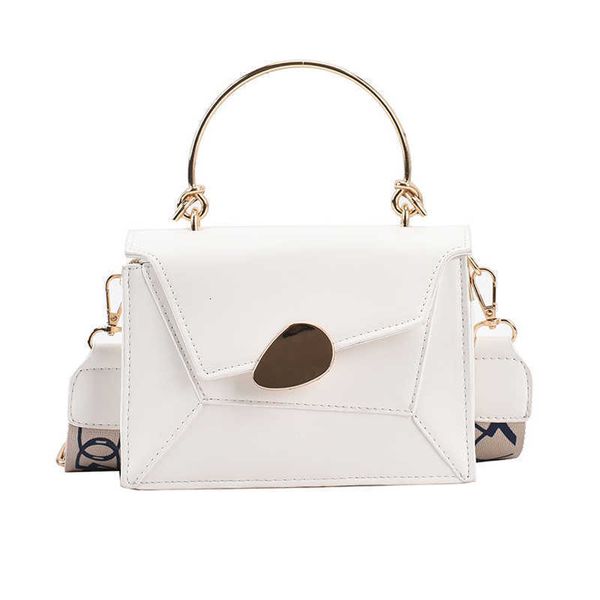 evening bag fashion contrast color pu leather crossbody s for women 2021 new ladies metal handle handbag shoulder casual travel purse q0826
evening bag fashion contrast color pu leather crossbody s for women 2021 new ladies metal handle handbag shoulder casual travel purse q0826