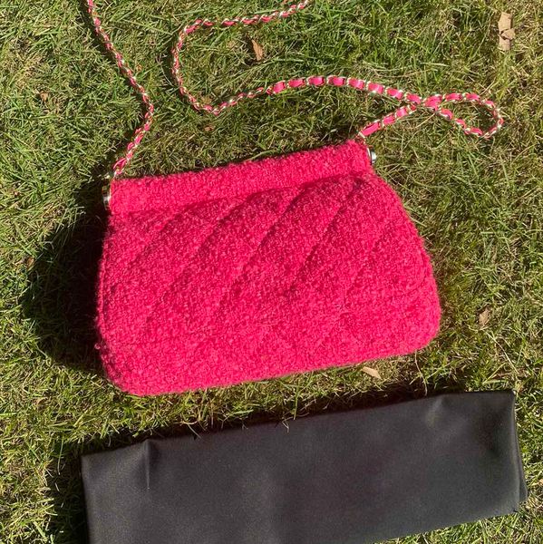 womens french tweed designer flap bags clutch wallets classic quilted gold hardware chain crossbody shoulder sacoche street luxury purse han
womens french tweed designer flap bags clutch wallets classic quilted gold hardware chain crossbody shoulder sacoche street luxury purse han