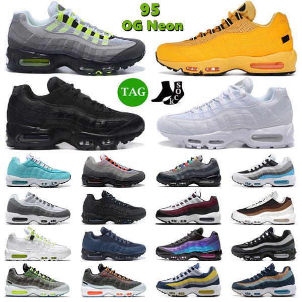 2022 running shoes men women triple black white light blue og neon solar red smoke grey midnight navy mens trainers outdoor sneakers
2022 running shoes men women triple black white light blue og neon solar red smoke grey midnight navy mens trainers outdoor sneakers