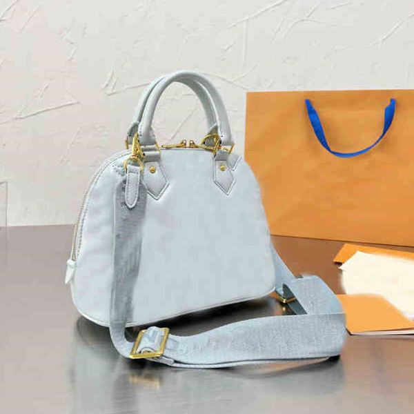women brand lou designer bags tote shoulder bags shell handbags women genuine leather blue flower embossed crossbody
women brand lou designer bags tote shoulder bags shell handbags women genuine leather blue flower embossed crossbody