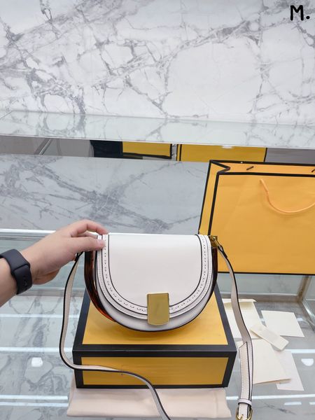 shoulder bag luxury tote purse brand handbag message bags genuine leather cluth crossbody original 5a cattlehide hobo mini 20cm briefcase wo
shoulder bag luxury tote purse brand handbag message bags genuine leather cluth crossbody original 5a cattlehide hobo mini 20cm briefcase wo