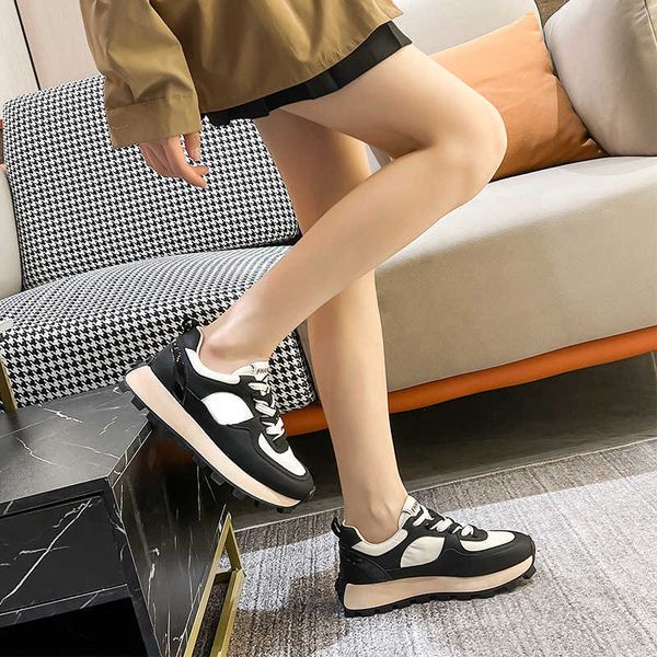 casual shoes xiaoxiang waffle women's 2022 autumn new leather thick soled sports and leisure net red breathable dad shoes, Black
casual shoes xiaoxiang waffle women's 2022 autumn new leather thick soled sports and leisure net red breathable dad shoes, Black