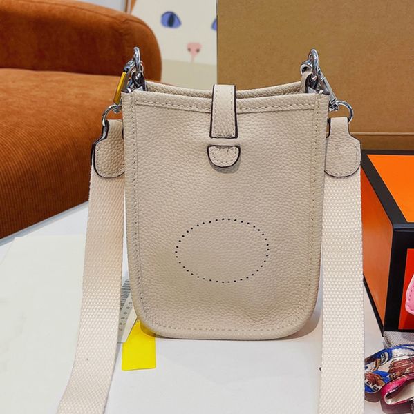 shoulder bags designer women crossbody handbags fashion messenger purse leather wallet shopping totes
shoulder bags designer women crossbody handbags fashion messenger purse leather wallet shopping totes