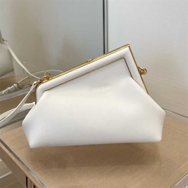 designer first handbags women messenger quality genuine leather crossbody bag dinner hand bags letter shoulder back
designer first handbags women messenger quality genuine leather crossbody bag dinner hand bags letter shoulder back