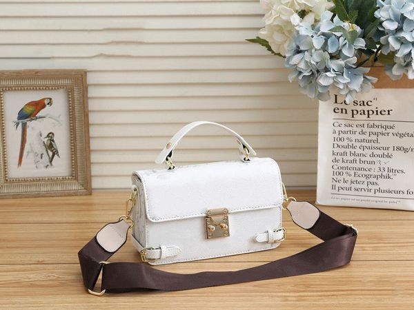 shoulder bags madeleine black women designer letters s lock removable shoulder strap crossbody fashioned classic luxurys totes
shoulder bags madeleine black women designer letters s lock removable shoulder strap crossbody fashioned classic luxurys totes