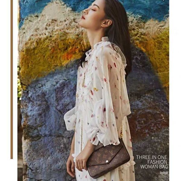 bags girls' fashion 2022 fashion leather women's bag three in one chain diagonal cross envelope small square bag three piece set s
bags girls' fashion 2022 fashion leather women's bag three in one chain diagonal cross envelope small square bag three piece set s