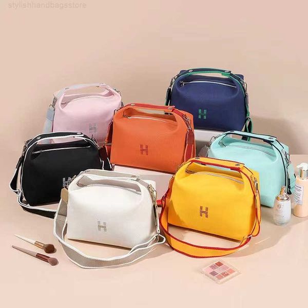 evening bag women shoulder bags 2022 cosmetic makeup canvas men crossbody luxury handbags large capacity simple travel portable storage y220
evening bag women shoulder bags 2022 cosmetic makeup canvas men crossbody luxury handbags large capacity simple travel portable storage y220
