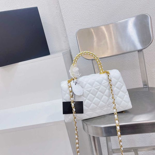 wholesale designer handbag shoulder chain bag clutch flap tote bags wallet check velour thread purse double letters solid hasp square stripe
wholesale designer handbag shoulder chain bag clutch flap tote bags wallet check velour thread purse double letters solid hasp square stripe