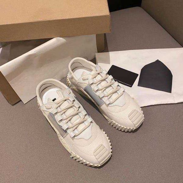 mens womens luxurys designers shoes leather sneaker embroidery classic trainers lover trainer sneakers with box home011 04, Black 
mens womens luxurys designers shoes leather sneaker embroidery classic trainers lover trainer sneakers with box home011 04, Black