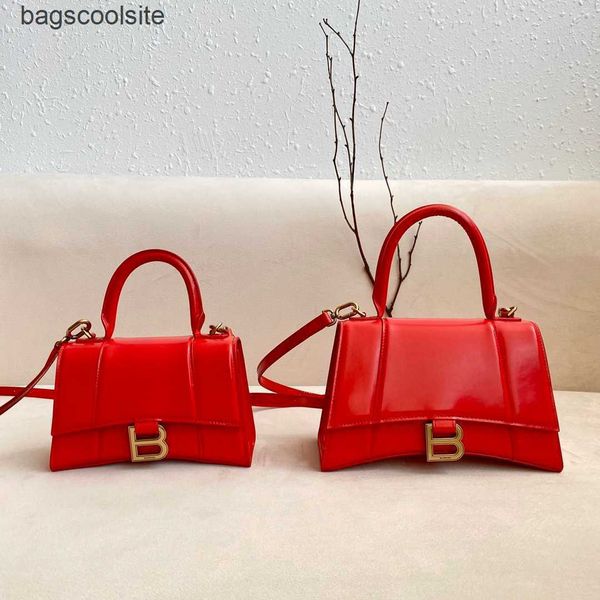 balencigas balencaigaity hourglass letter 2022 home b designer buckle bags fashion balencaigass trend leather crocodile portable messenger b
balencigas balencaigaity hourglass letter 2022 home b designer buckle bags fashion balencaigass trend leather crocodile portable messenger b