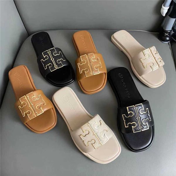 designer brand sandals luxury flat low heel leather girls slippers breathable toryss burchss flat slipper tton, Black
designer brand sandals luxury flat low heel leather girls slippers breathable toryss burchss flat slipper tton, Black