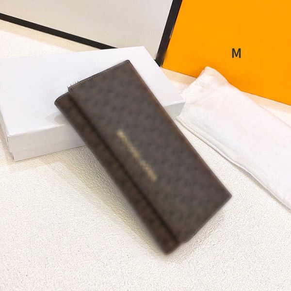 wallets for men m designer wallet k card packages women wallet brand leather handbag tote bag metal logo crossbody purses purse 221011, Red;black
wallets for men m designer wallet k card packages women wallet brand leather handbag tote bag metal logo crossbody purses purse 221011, Red;black