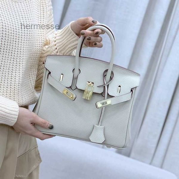 evening bags hermss designer litchi grain head layer cow leather 25cm / 30cm / 35cm bag leather lady bag
evening bags hermss designer litchi grain head layer cow leather 25cm / 30cm / 35cm bag leather lady bag