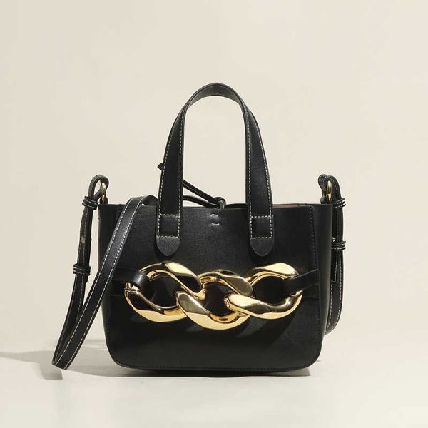 2022 summer new women's bag leather single shoulder diagonal small square large capacity tote bags221019
2022 summer new women's bag leather single shoulder diagonal small square large capacity tote bags221019