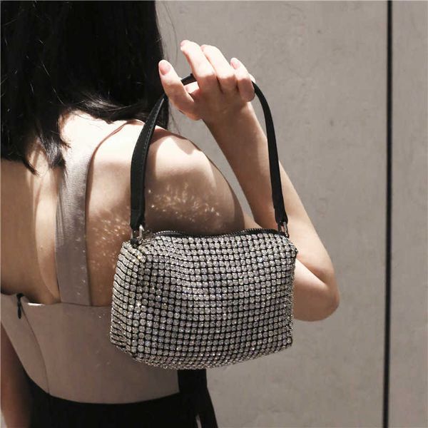 king's bag water diamond handmade full lady's hand chain small square bag messenger, Silver 
king's bag water diamond handmade full lady's hand chain small square bag messenger, Silver