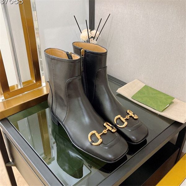 ladies horse interlock ankle boot square short boots with low heel leather fashion shoes, Black
ladies horse interlock ankle boot square short boots with low heel leather fashion shoes, Black